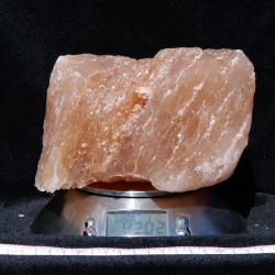 Himalajski kryształ- BRYŁA 4,202 kg-(czerwieni przewaga)